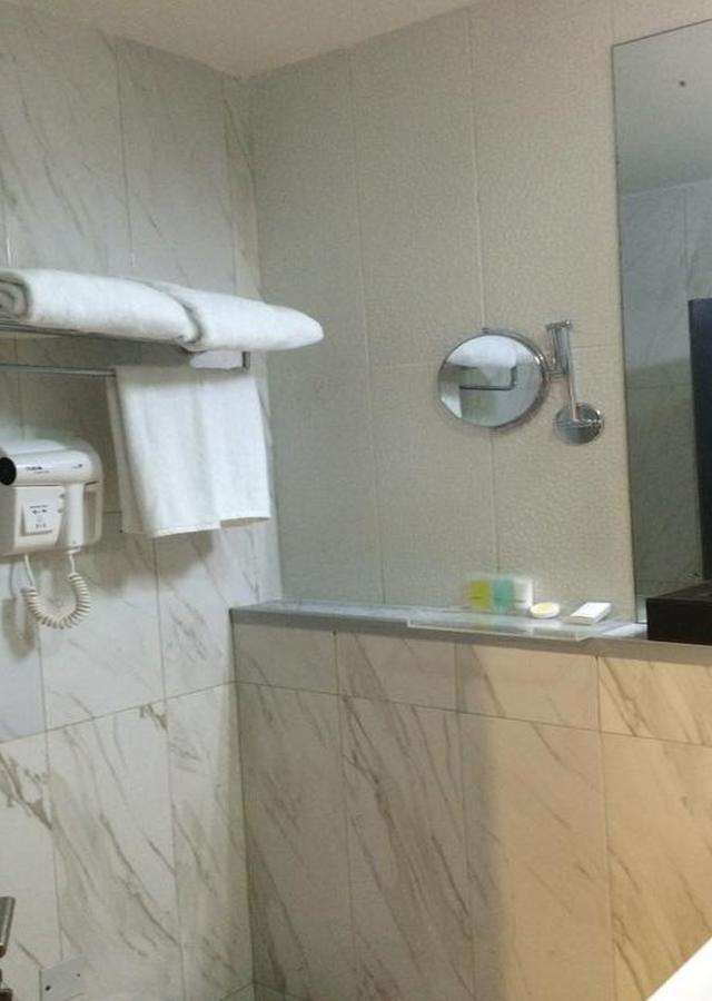 Tivoli Hotel Seafront Ikoyi Aliayabiagba Eksteriør bilde