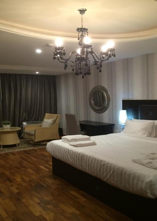 Tivoli Hotel Seafront Ikoyi Aliayabiagba Eksteriør bilde